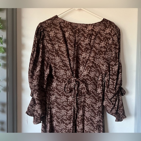 Handmade women’s floral rosette button down prairie dress in brown cream Size 14 - Picture 9 of 13